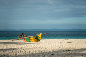 Pirogue sur une plage de Madagascar